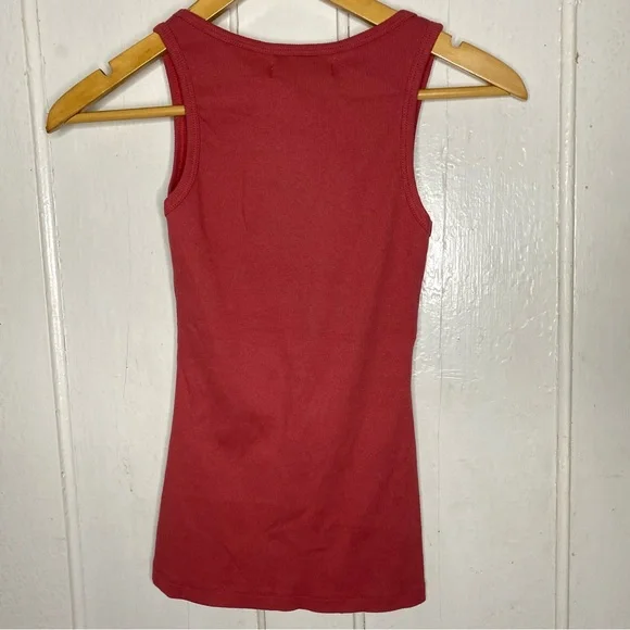 NWT : VINTAGE : Beagle size XS : Y2K rust red ribbed embroidered casual tank top - Picture 2 of 8
